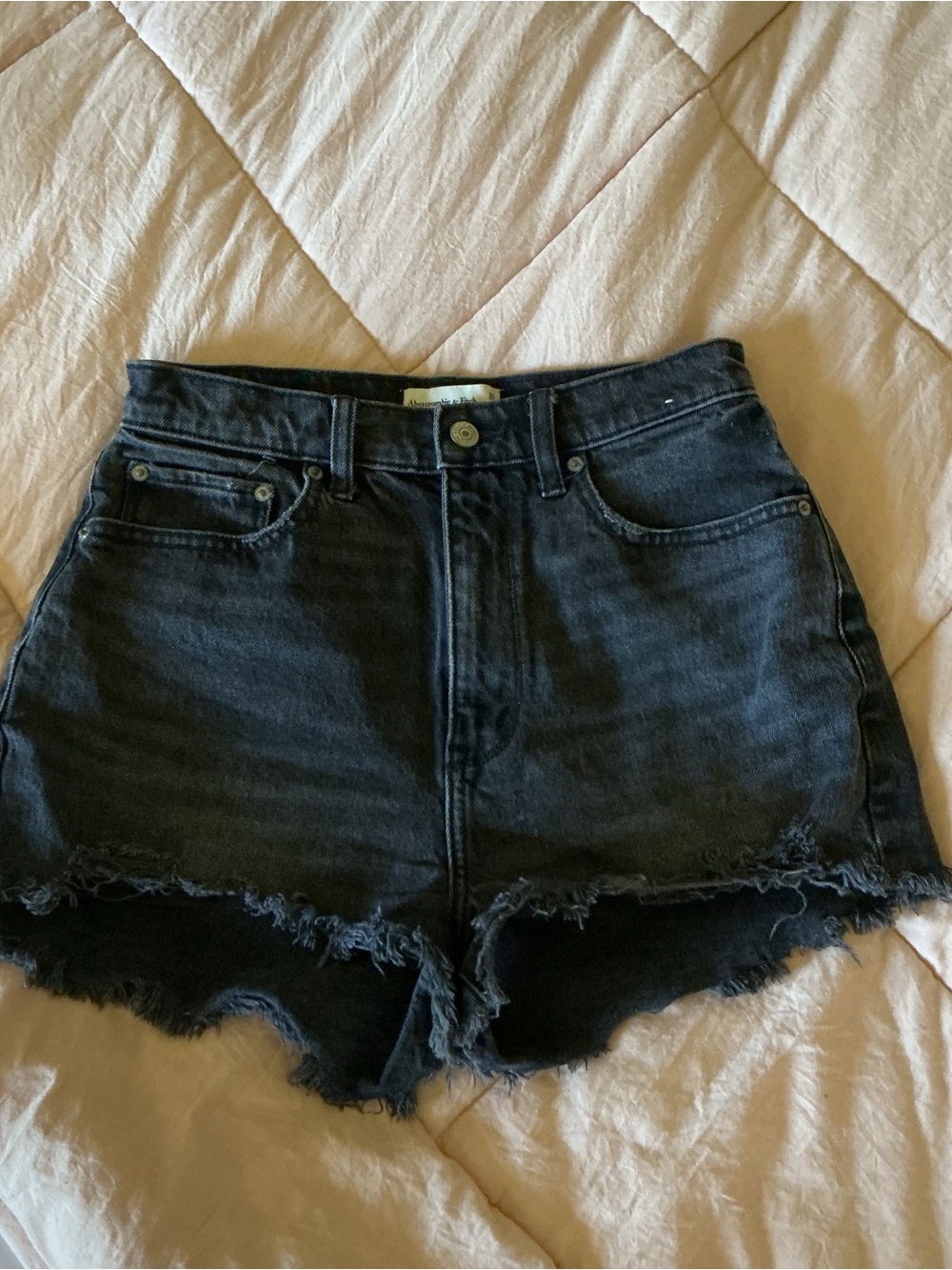 Abercrombie & Fitch Black High-Waist Mom Shorts